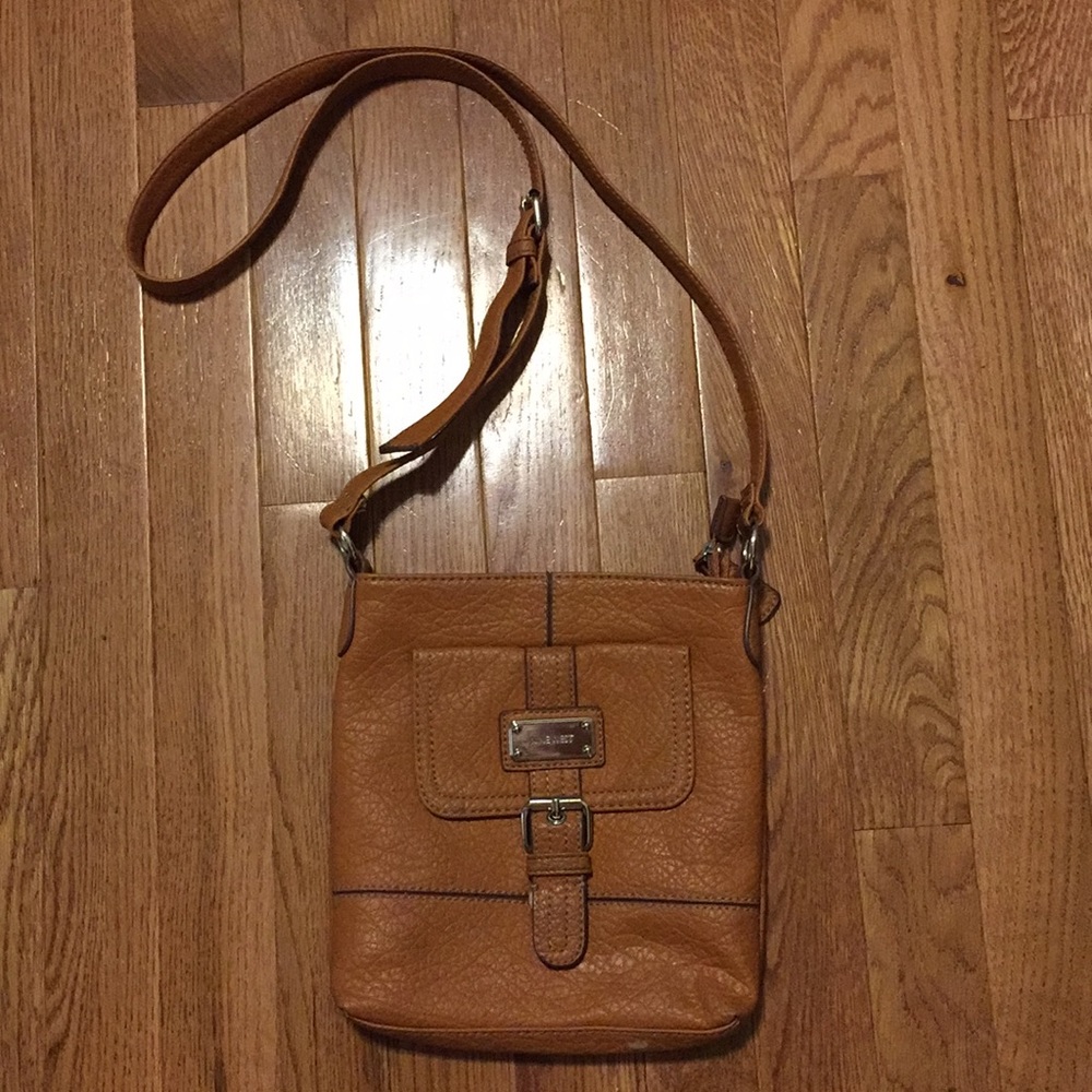 Crossbody purse